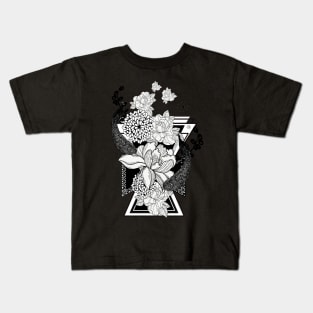 Wonderful flowers in black and white with peacock Kids T-Shirt